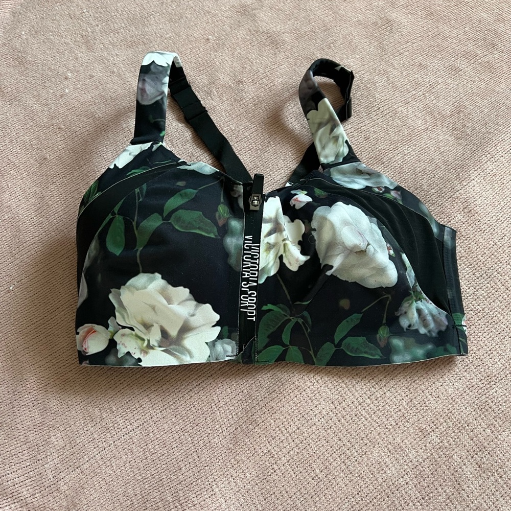 Victoria's Secret Black and White Floral Bra